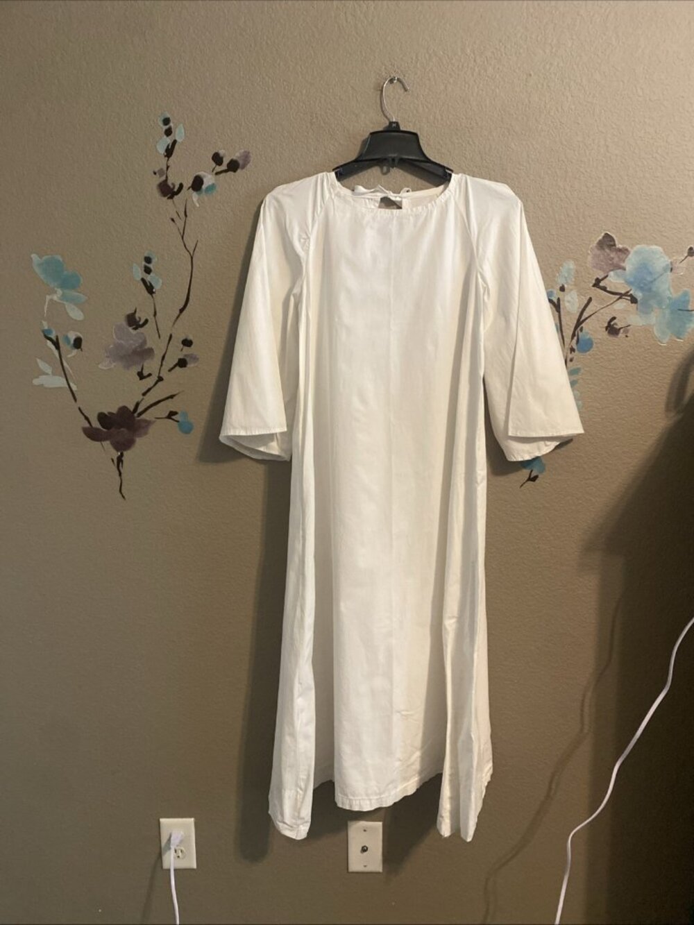 Women’s White Cotton Renaissance Chemise  Under Dress Medium